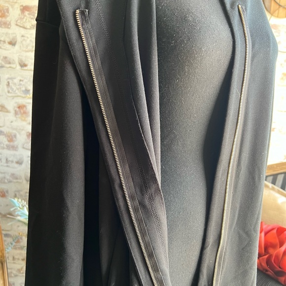 14th and Union Black long sleeve collarless top with zip front closure 2X - Picture 7 of 13